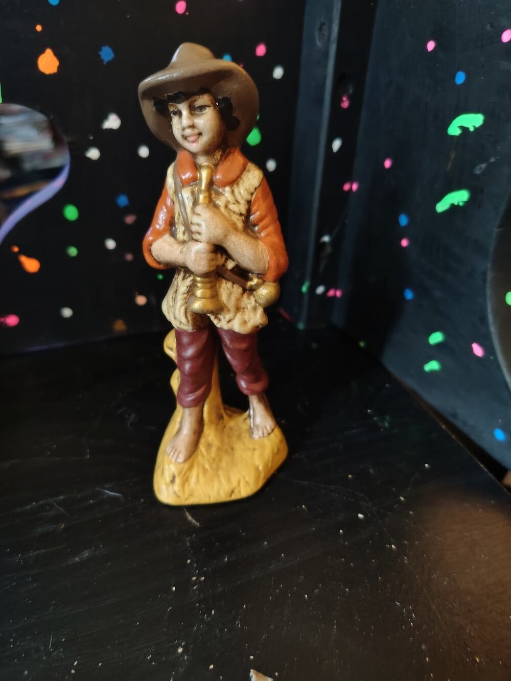 Nativity replacement figure bugle boy ceramic manger 6.5"